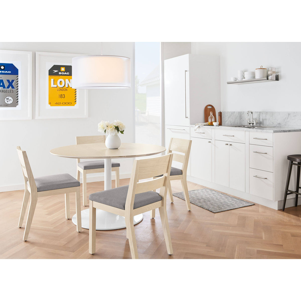 Modern Round Table with Stainless Steel Frame Base P297