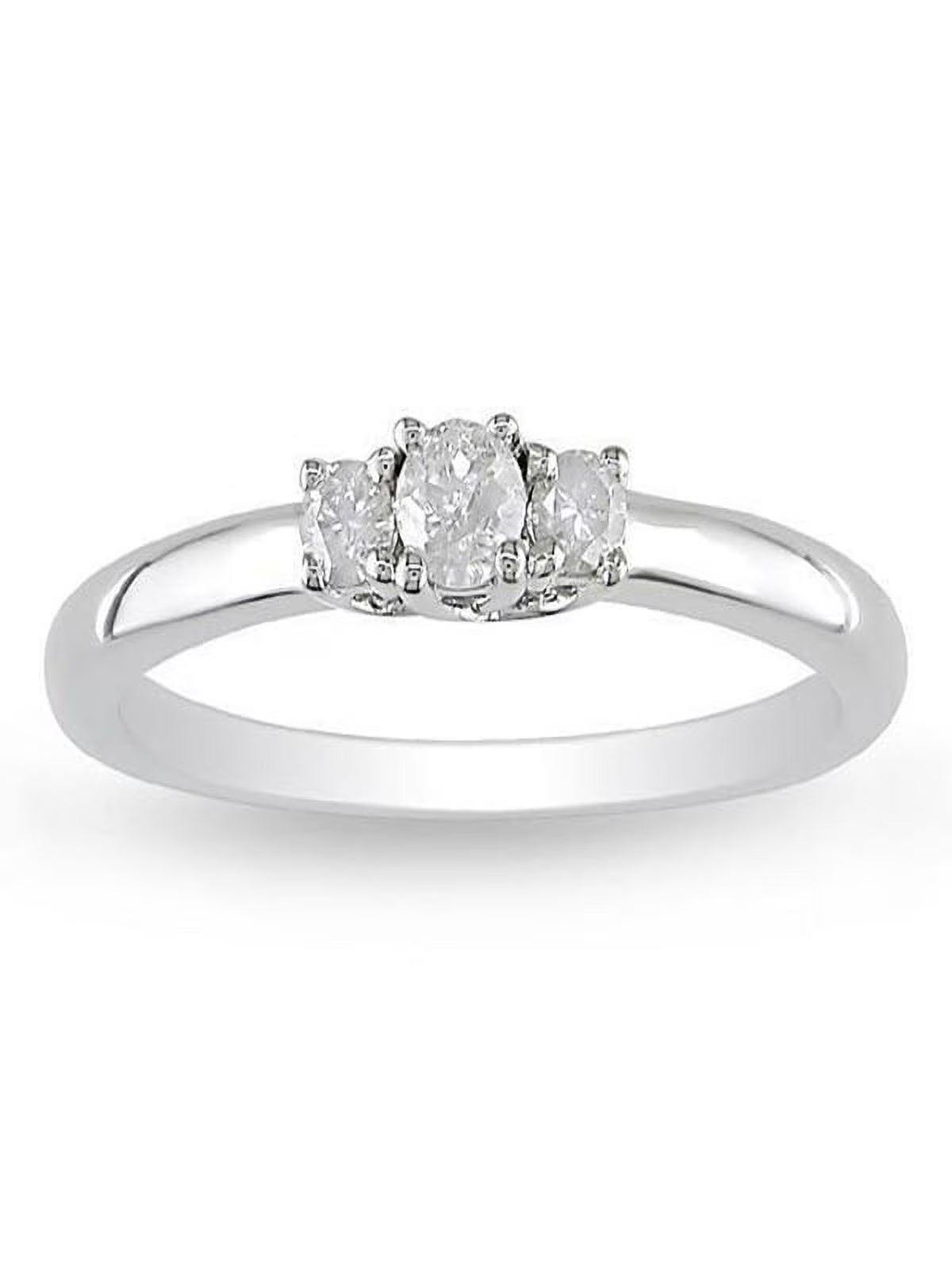Three Stone Engagement Ring Half Carat Round Cut Diamond on Gold A6865