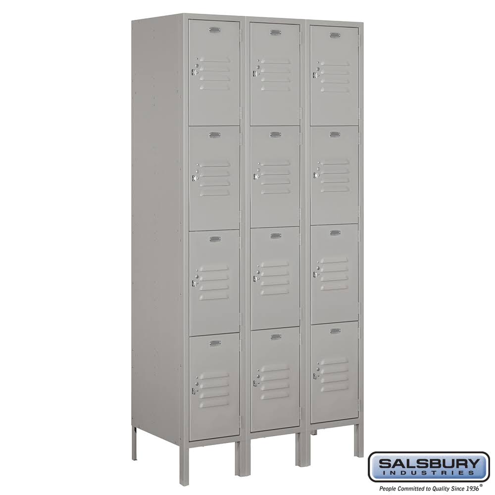 Gray Metal Locker Q55715
