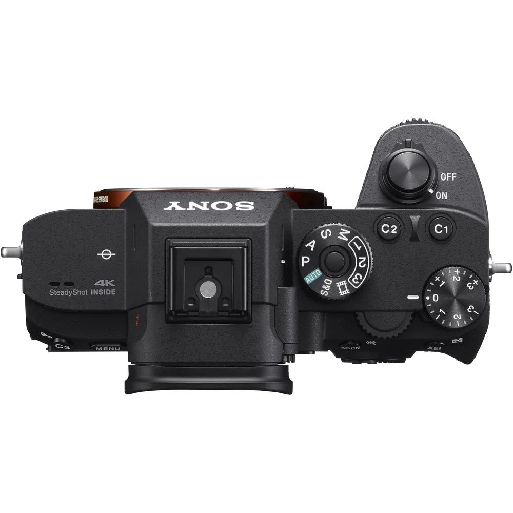 Mirrorless Camera with 24-70mm Lens O6320