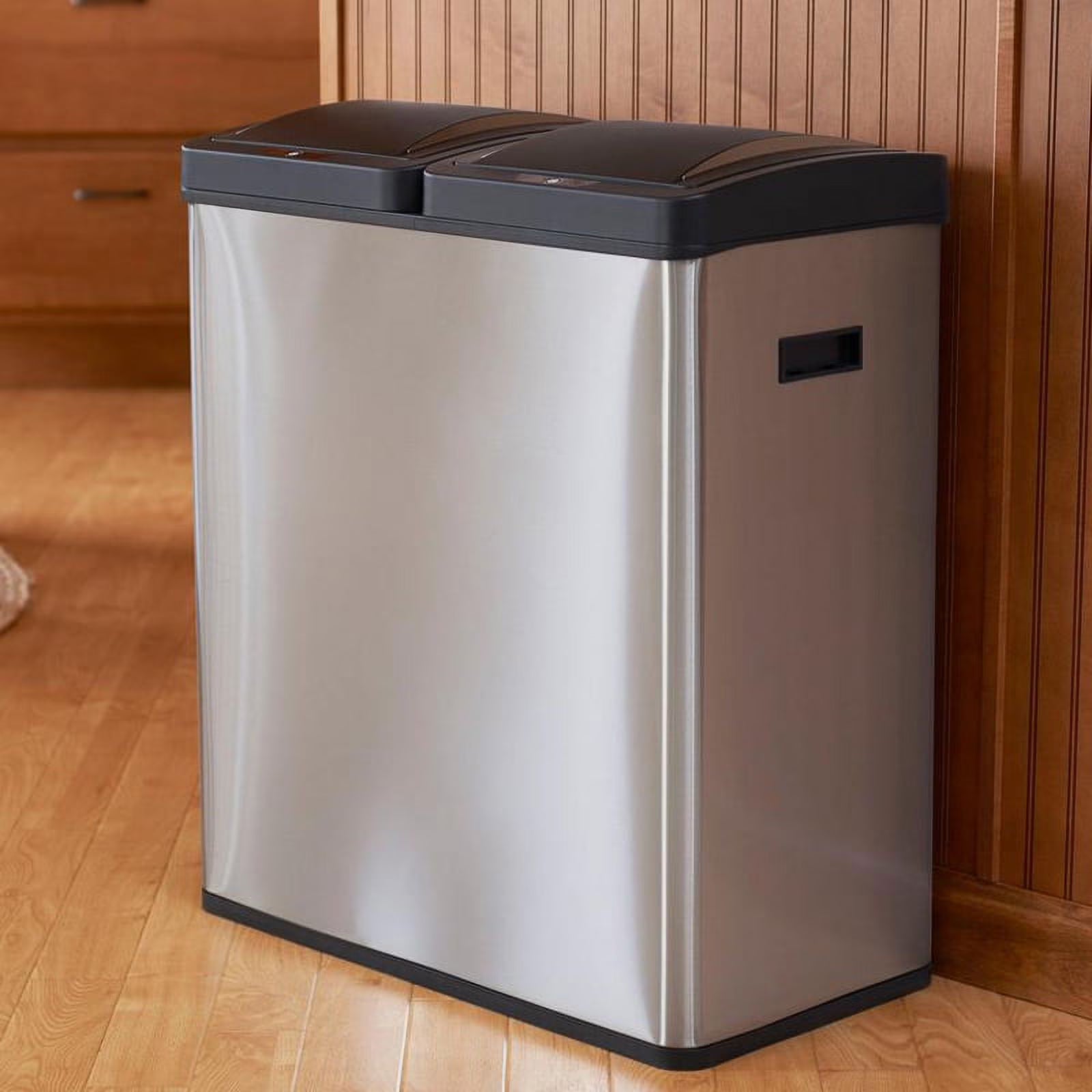 Stainless Steel Touchless Trash Can with Dual Compartments, 30 Liter / 8 Gallon Z2825