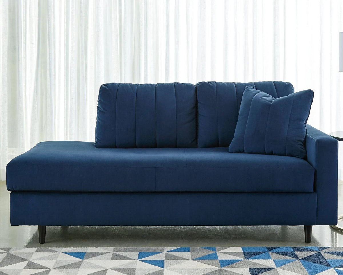 Corner Chaise Z6442