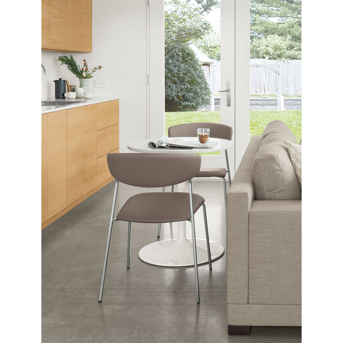 Modern Round Table with Stainless Steel Frame Base P297