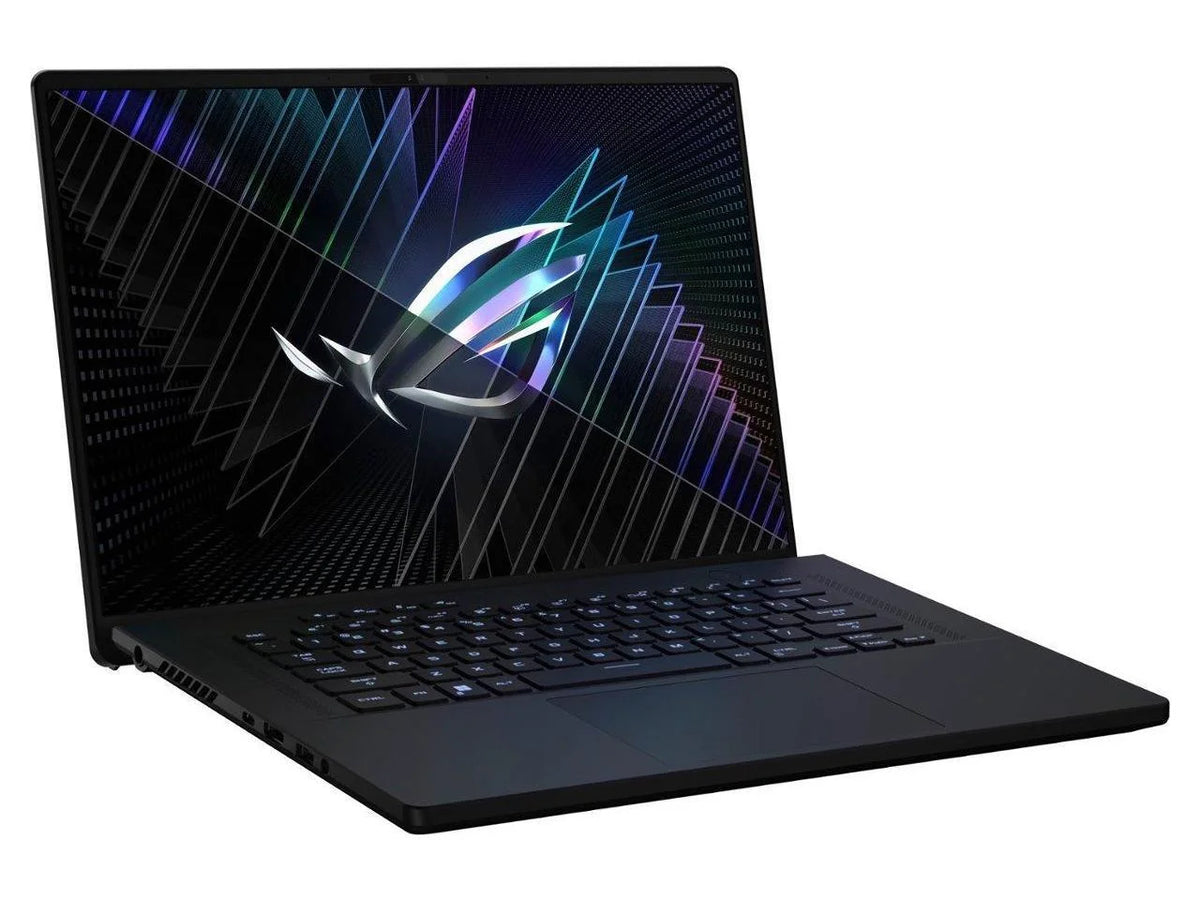 16" QHD 240Hz Display Gaming Laptop C925