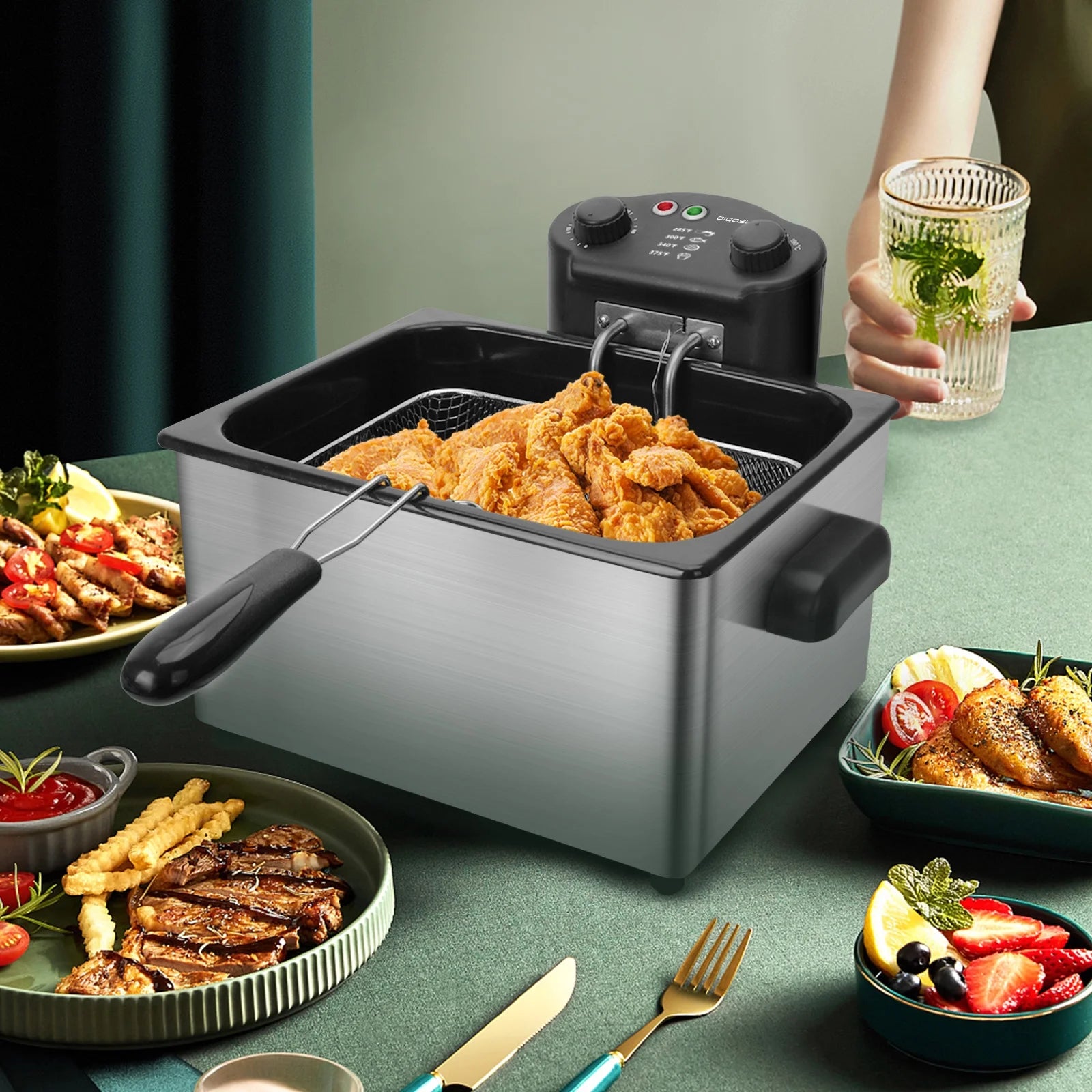 4.2Qt Electric Deep Fryer with 3 Baskets and Lid Z800476