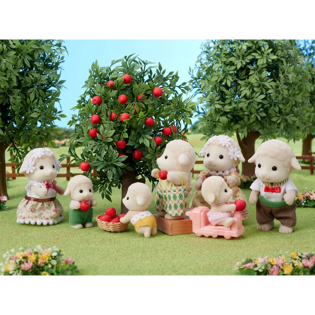 Set of 4 Collectible Doll Figures O131742