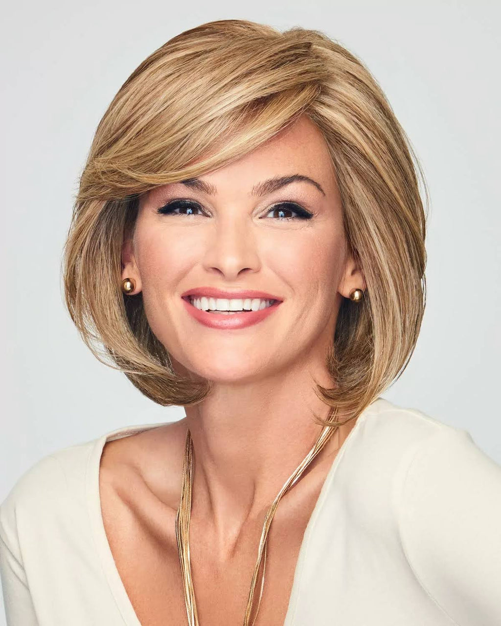 Raquel Welch Wig X526
