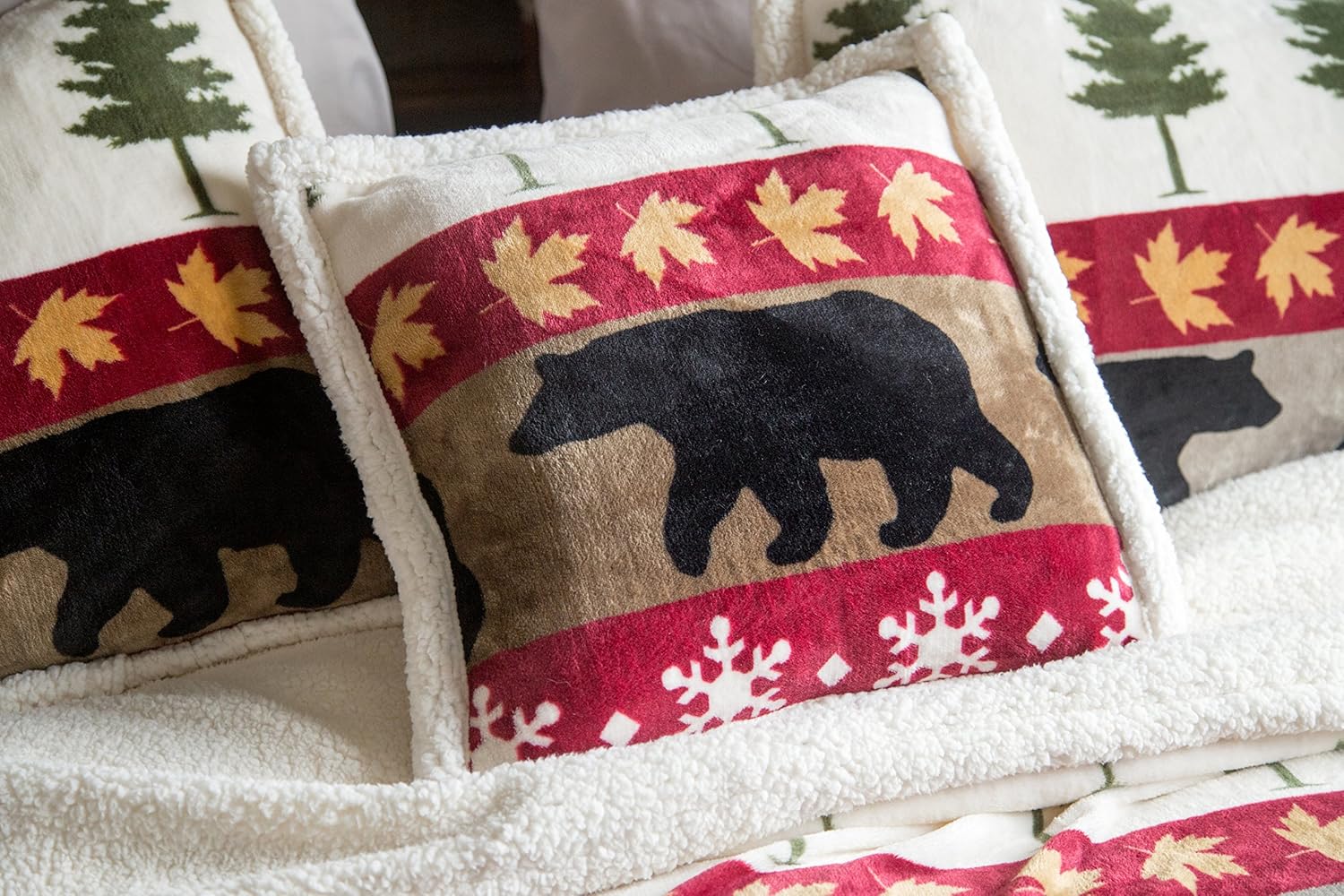 King 5 Piece Pine Bedding Set J835378