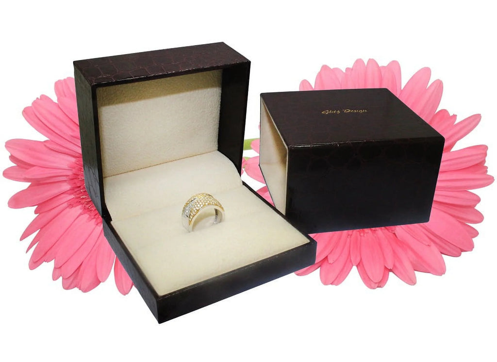 14K Gold Princess Cut Diamond Engagement Ring O329